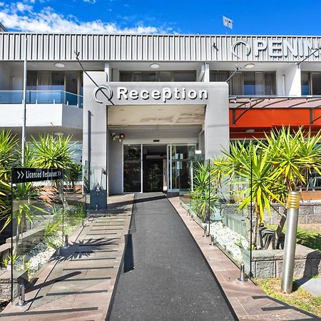 Peninsula Nelson Bay Motel And Serviced Apartments ภายนอก รูปภาพ
