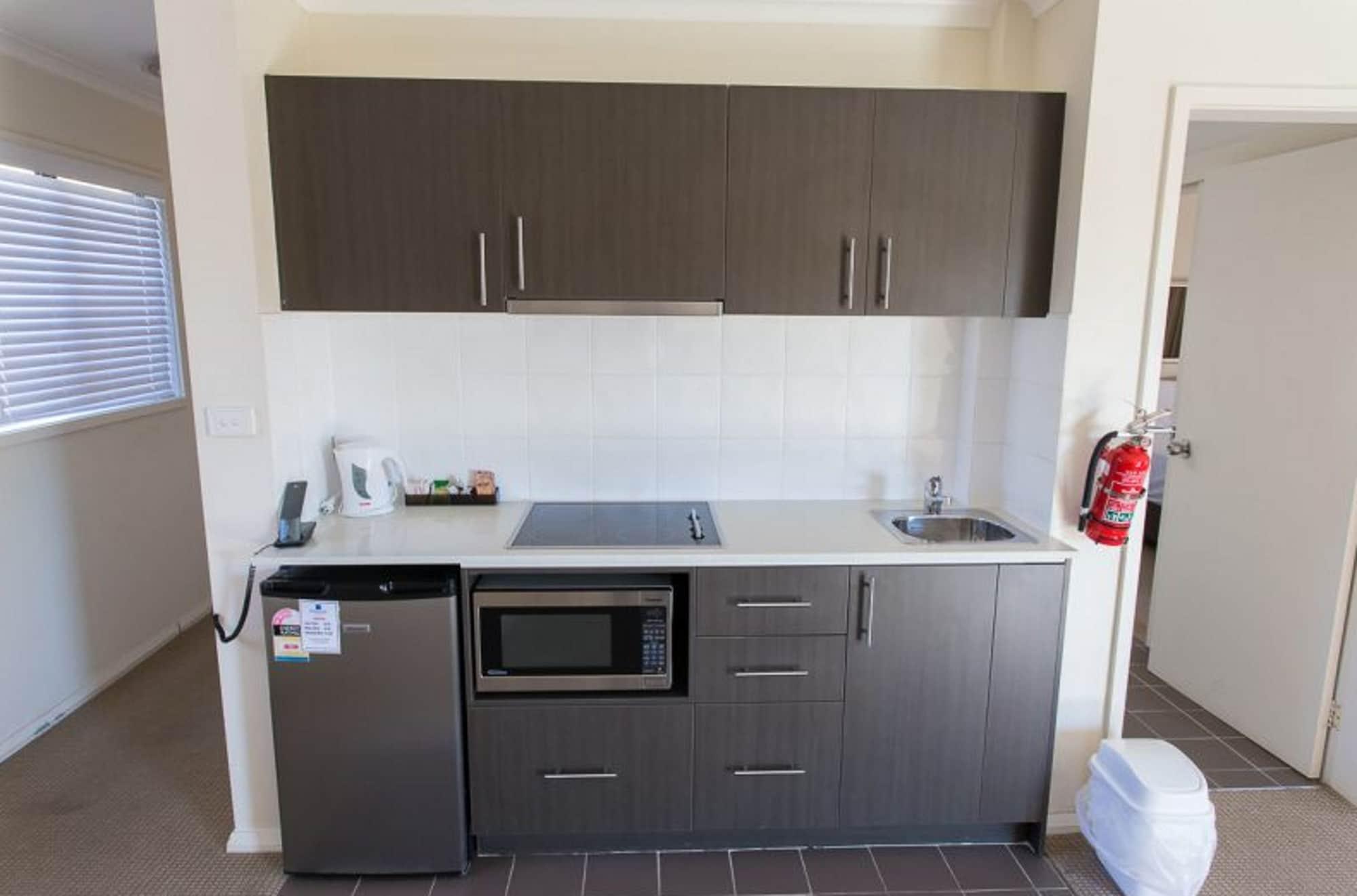 Peninsula Nelson Bay Motel And Serviced Apartments ภายนอก รูปภาพ