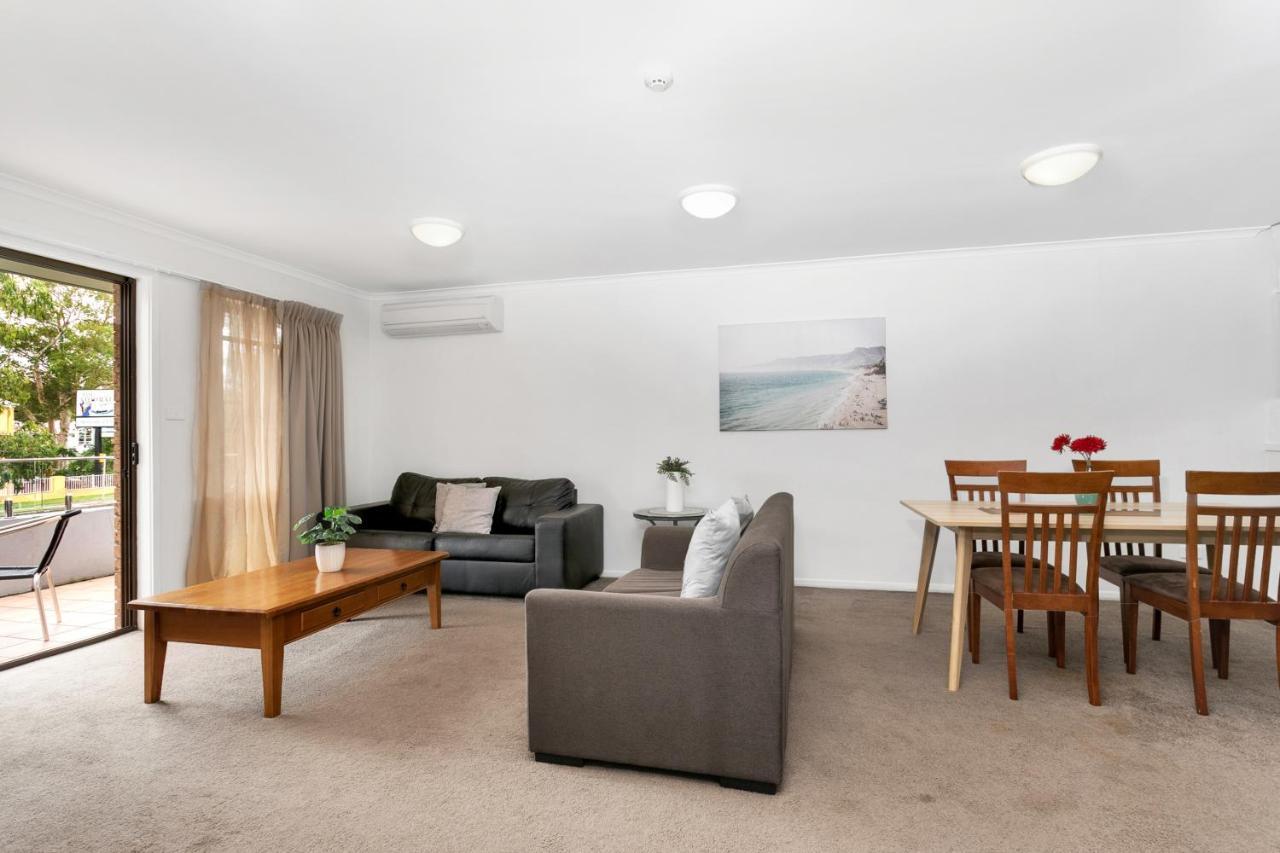 Peninsula Nelson Bay Motel And Serviced Apartments ภายนอก รูปภาพ