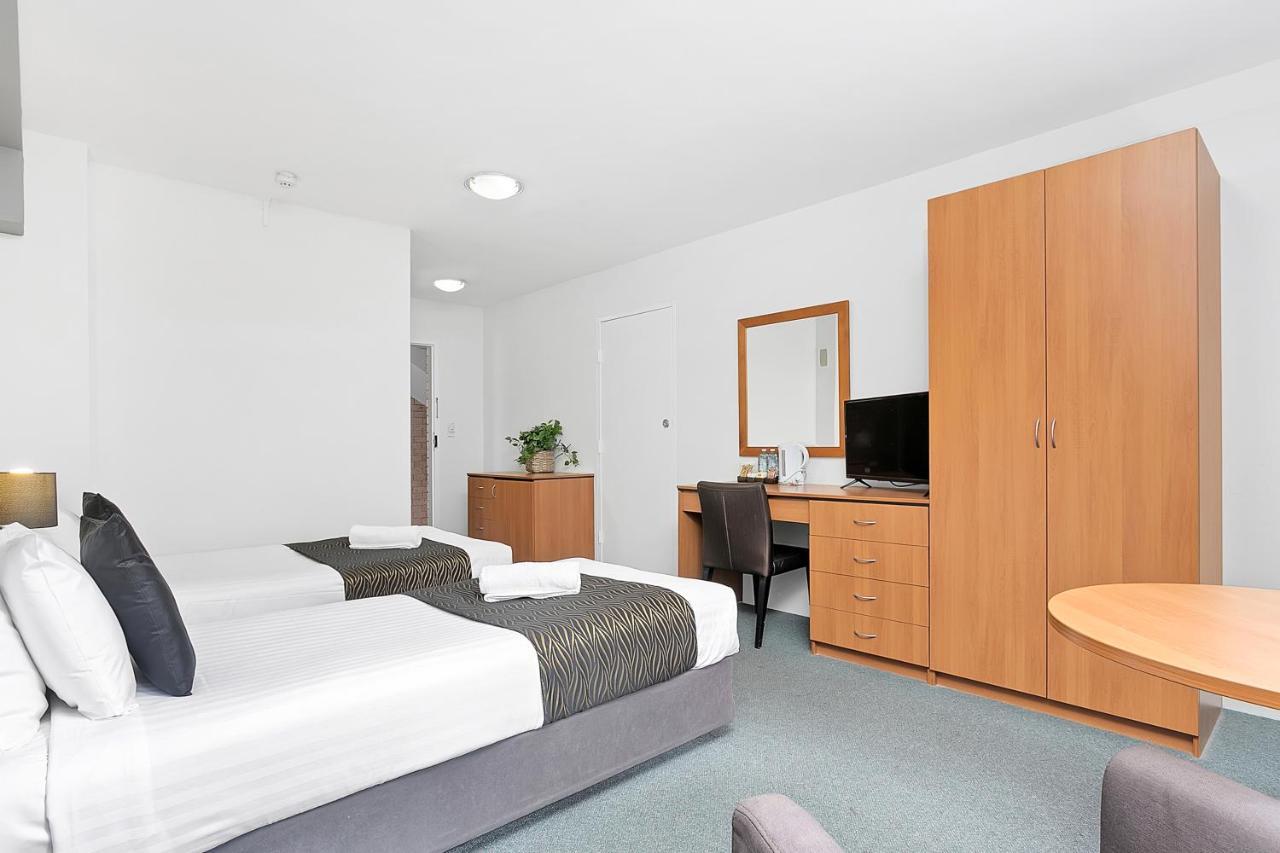 Peninsula Nelson Bay Motel And Serviced Apartments ภายนอก รูปภาพ