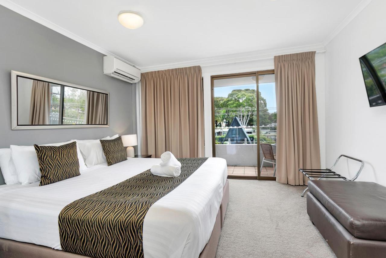 Peninsula Nelson Bay Motel And Serviced Apartments ภายนอก รูปภาพ