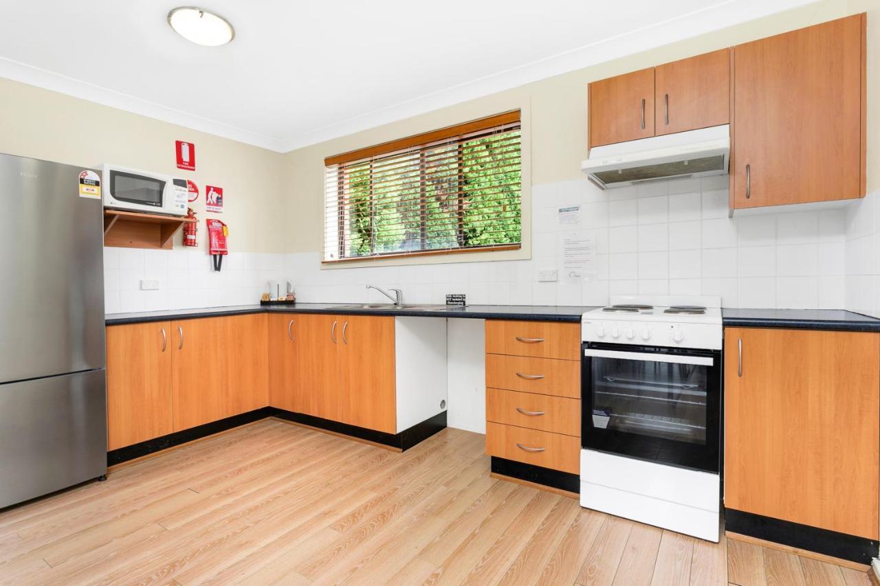 Peninsula Nelson Bay Motel And Serviced Apartments ภายนอก รูปภาพ
