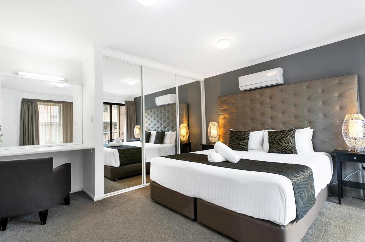 Peninsula Nelson Bay Motel And Serviced Apartments ภายนอก รูปภาพ