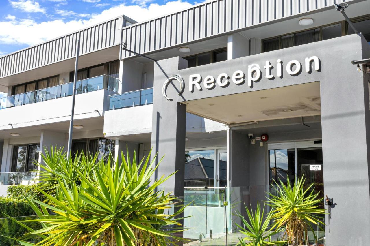Peninsula Nelson Bay Motel And Serviced Apartments ภายนอก รูปภาพ